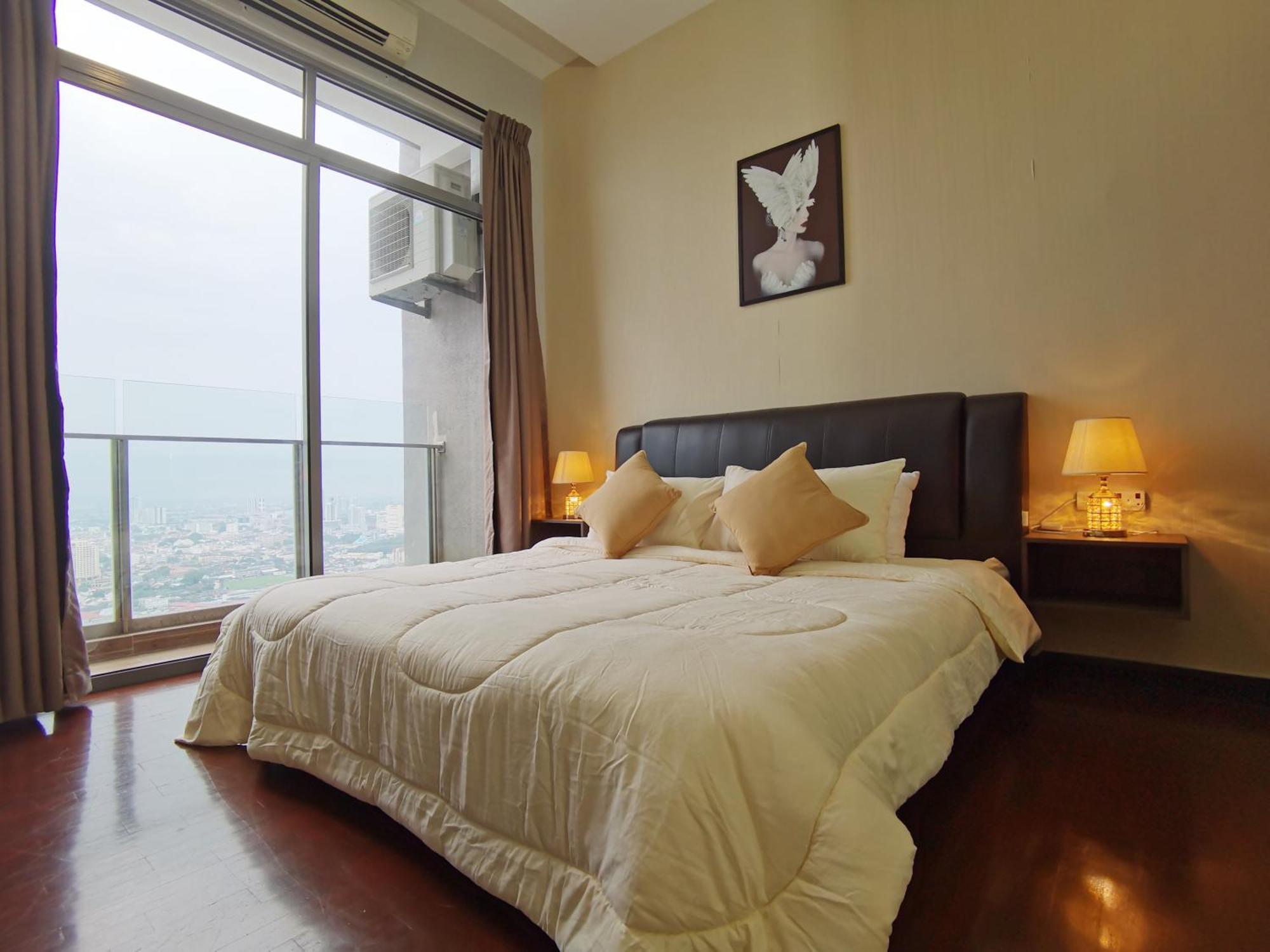 Attic Home Melaka Silverscape Residence & Jonker Kamer foto