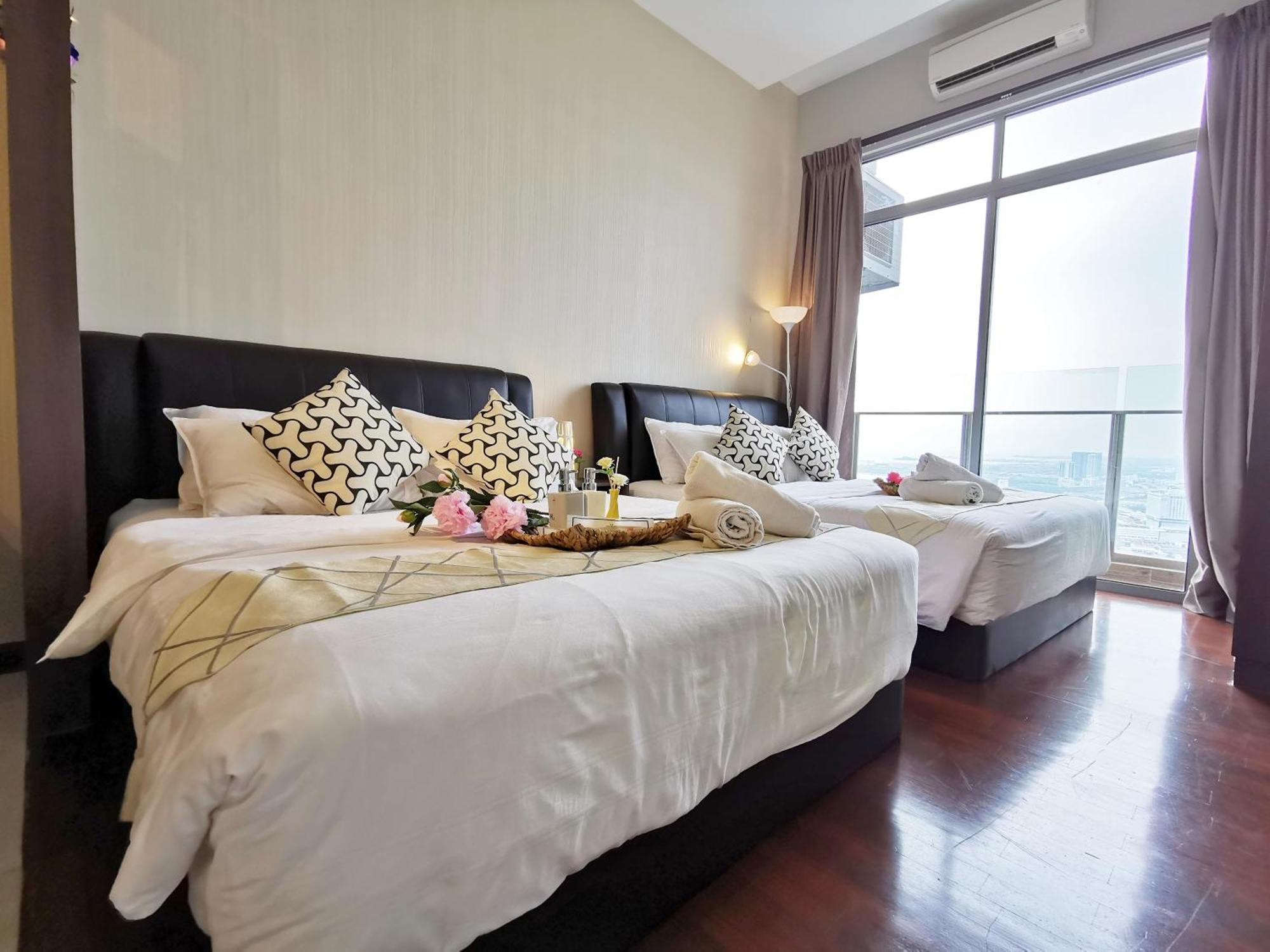 Attic Home Melaka Silverscape Residence & Jonker Kamer foto